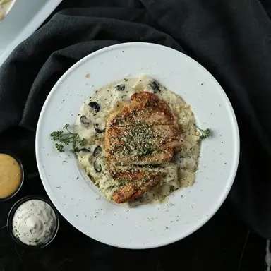 Spicy Alfredo Pasta (Chicken)